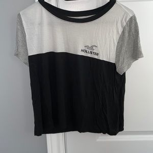 Grey black and white Hollister cropped t shirt M